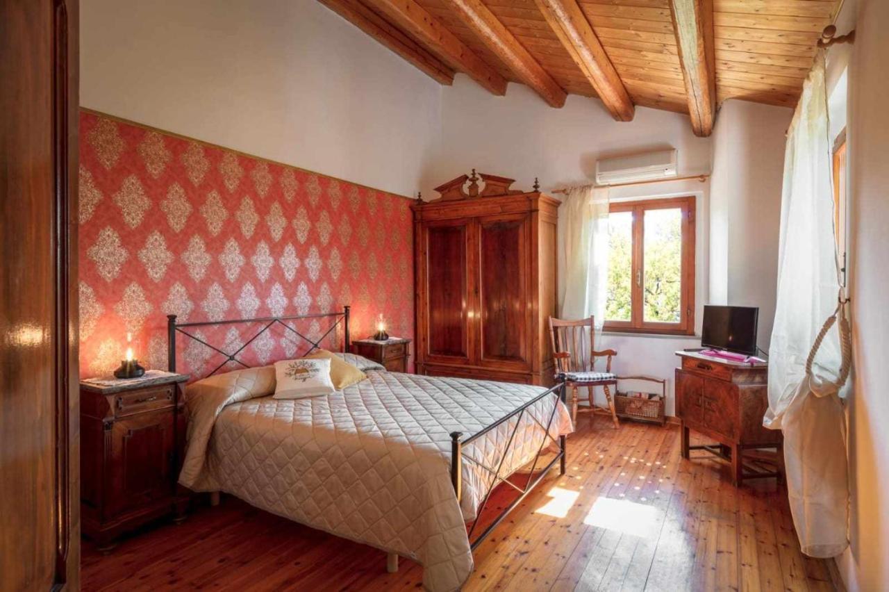 La Meriggia Agriturismo- Ampio Appartamento Con Terrazza Esclusiva Ancône Extérieur photo